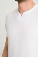 FBI Beyaz Erkek Düğmeli V Yaka T-Shirt 95141